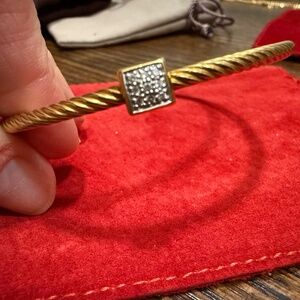 David Yurman Solid 18k Yellow Gold Cable Classics Pavé Diamond Bangle